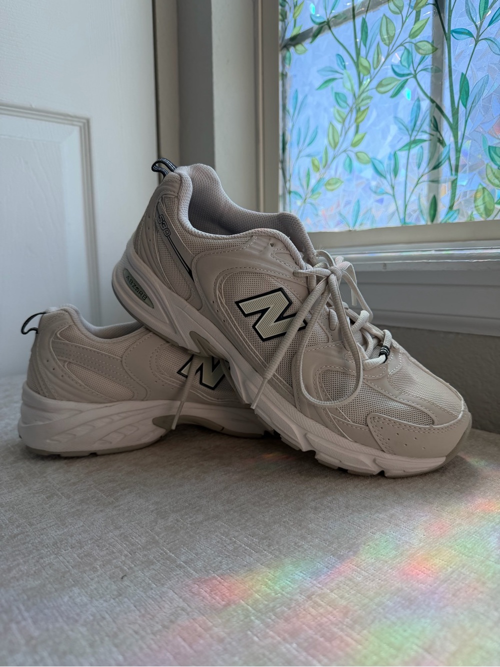Brand New New Balance 530 Women’s Sneakers in Moonbeam Sea Salt Size 9